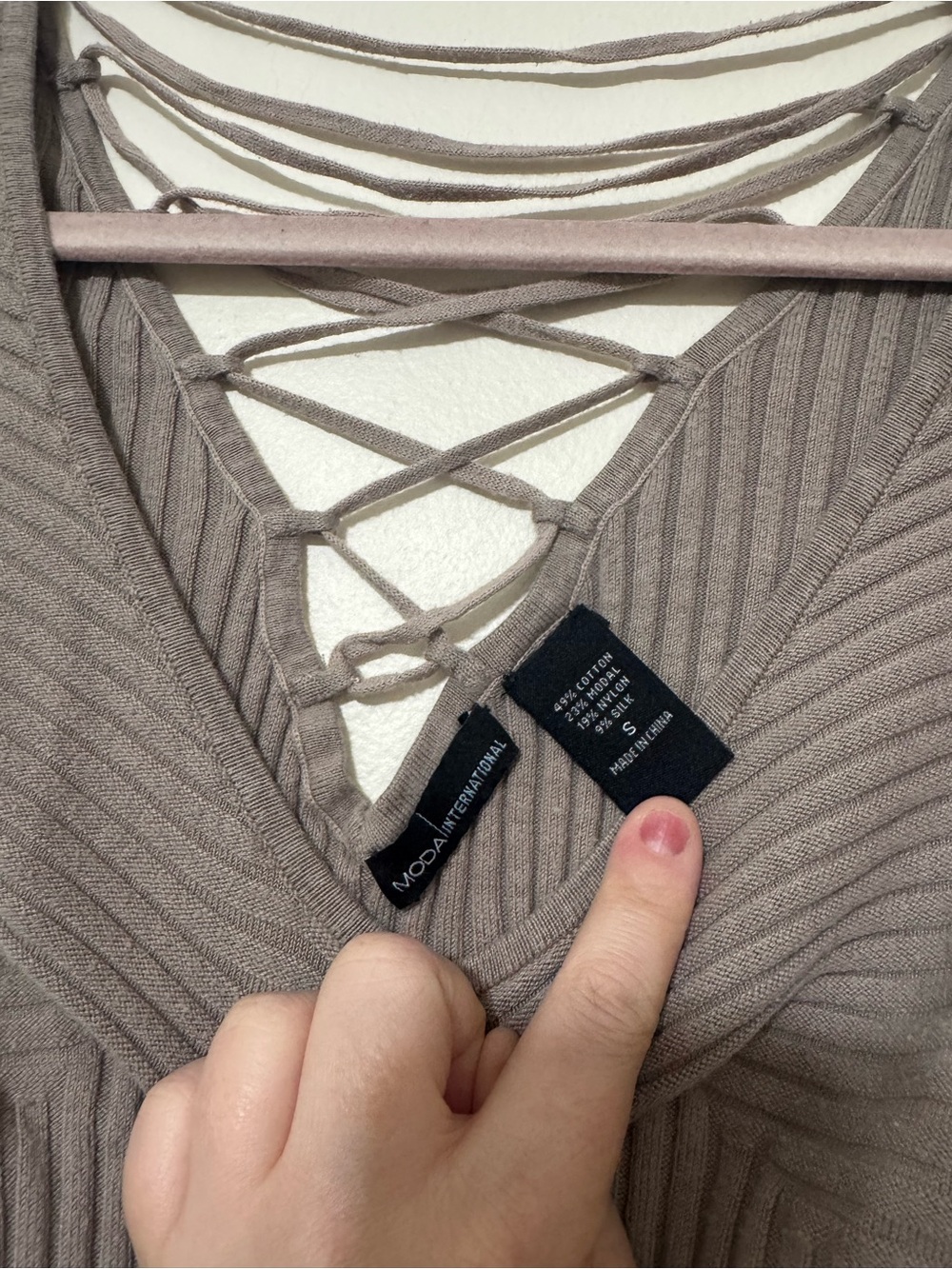 Y2K Moda International Ribbed Cross Back Sweater - Picture 3 of 4
